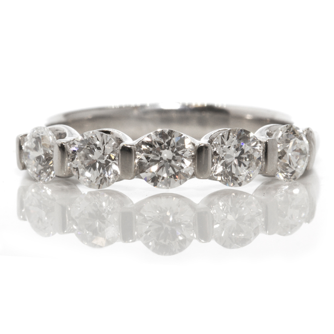 Platinum Diamond Ring - Image 2