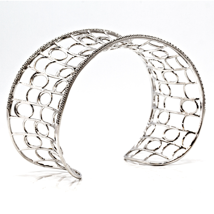 18ct White Gold Cuff - Image 2
