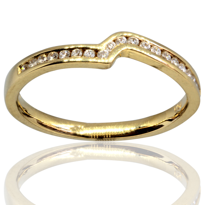 18ct Yellow Gold Diamond Wedding Ring - Image 2