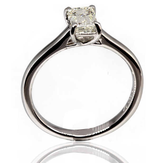 Platinum 0.77ct Diamond Ring - Image 3