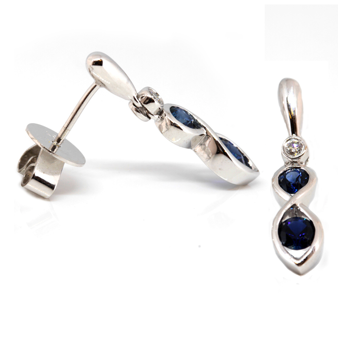18ct White Gold Sapphire Earrings - Image 2