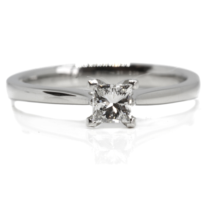 Platinum 0.42ct Princess Cut Diamond Ring - Image 2