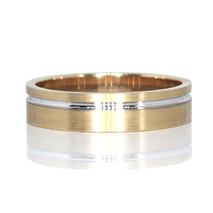 18ct Yellow Gold Wedding Band - Image 2