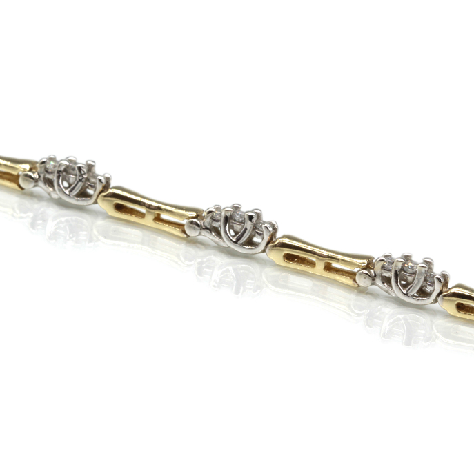 18ct Yellow Gold Diamond Bracelet - Image 3