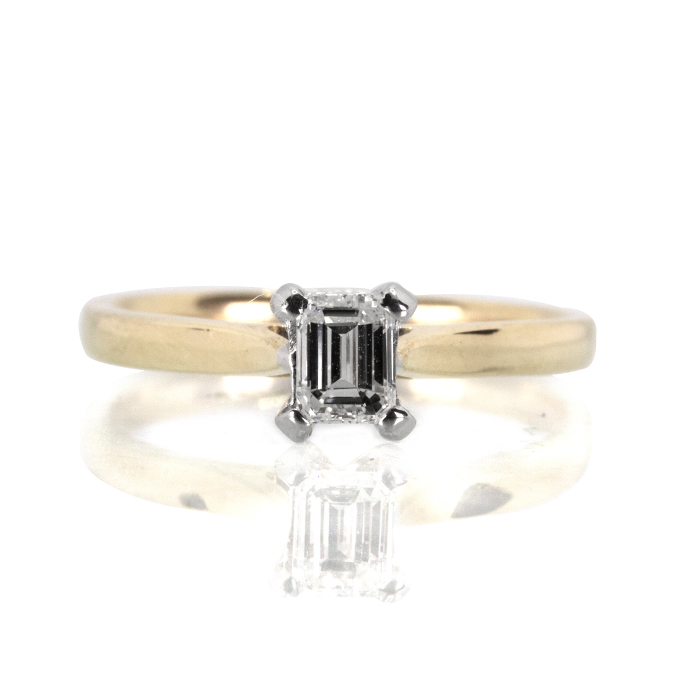 18ct Yellow Gold 0.51ct Diamond Solitaire Ring - Image 2