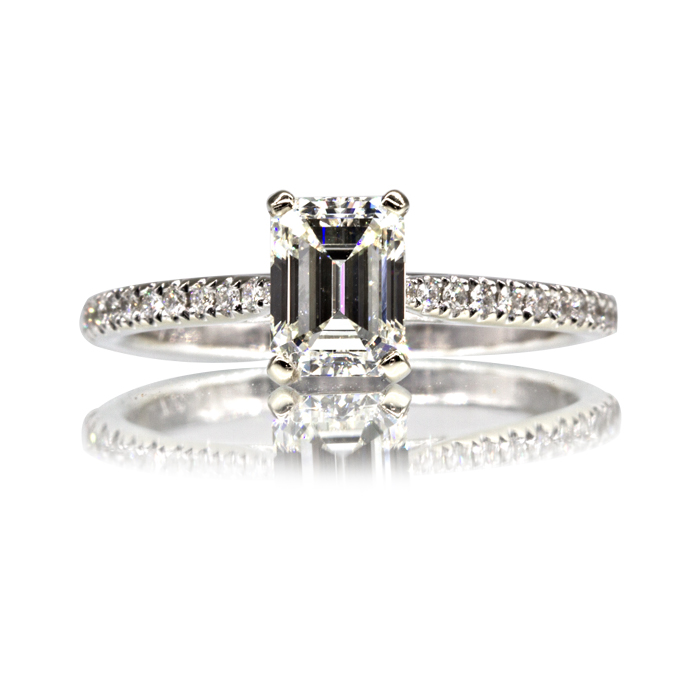 18ct White Gold 1.15ct Diamond Solitaire Ring - Image 2