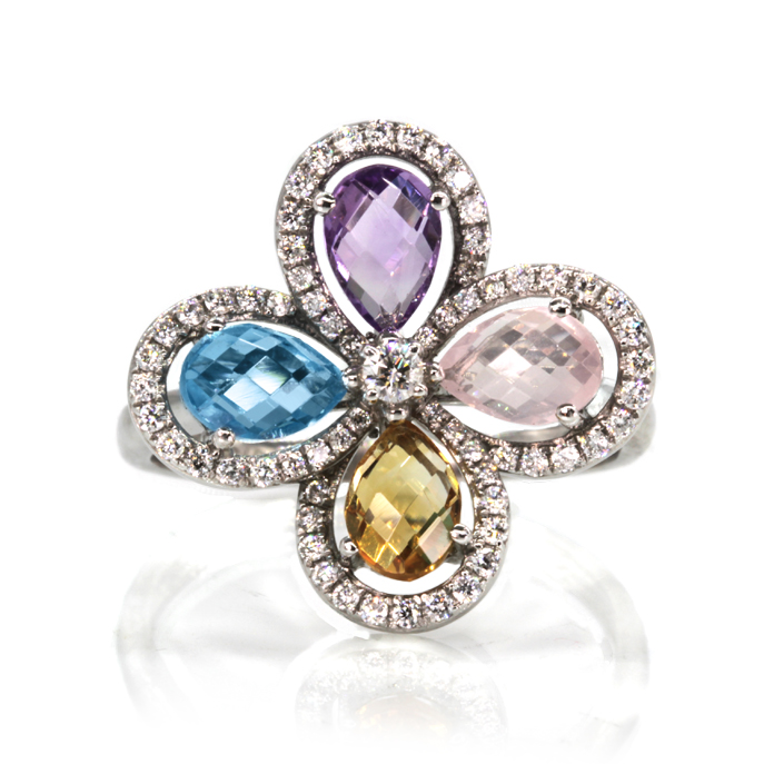 9ct White Gold Flower Ring - Image 2