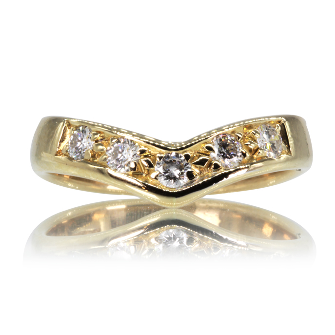 18ct Yellow Gold Diamond Ring - Image 2