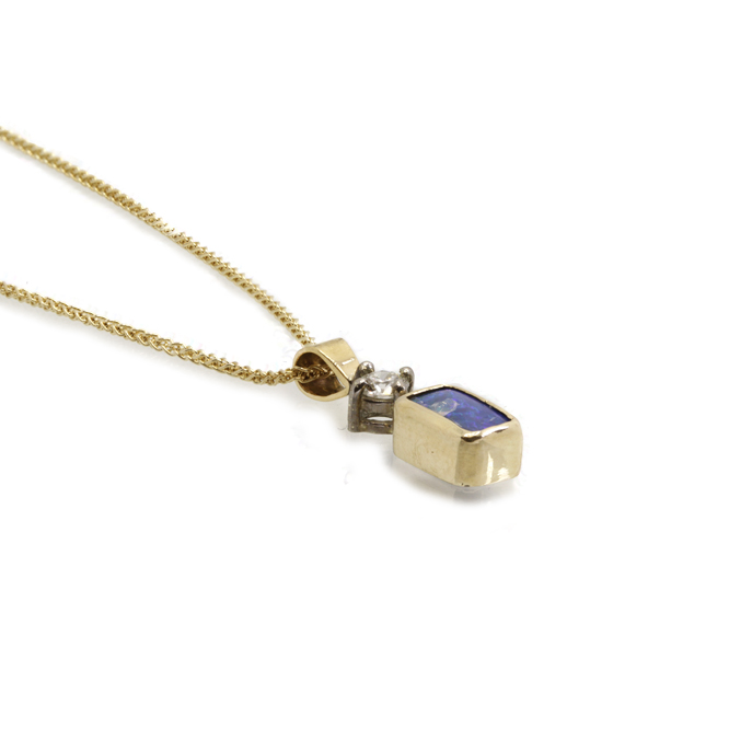 9ct Yellow Gold Solid Opal Pendant - Image 2