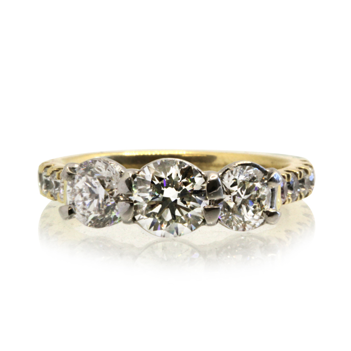 18ct Yellow Gold 1.44ct Trilogy Diamond Ring - Image 2