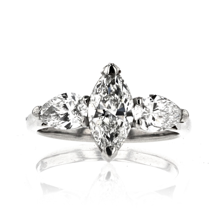 Platinum 1.33ct Diamond Trilogy Ring - Image 2