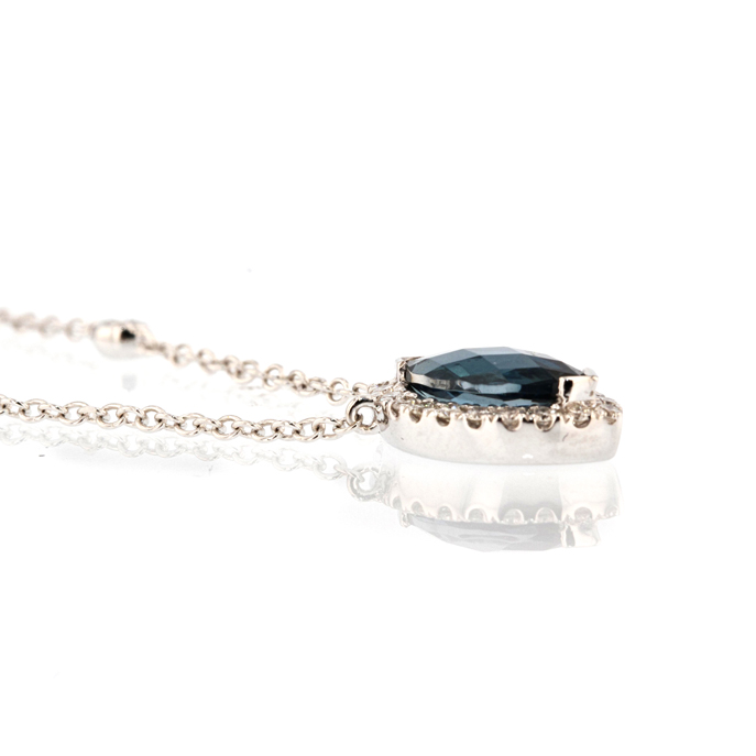 18ct White Gold Blue Topaz Necklace - Image 2