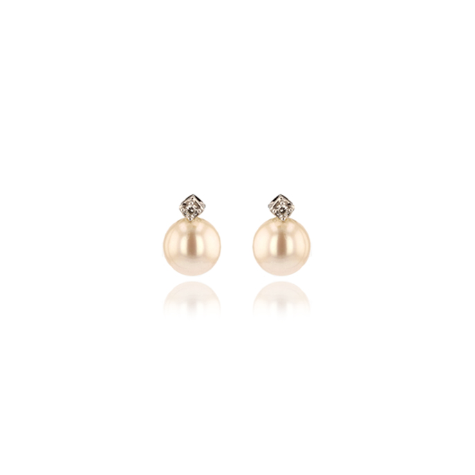 9ct White Gold Pearl Earrings