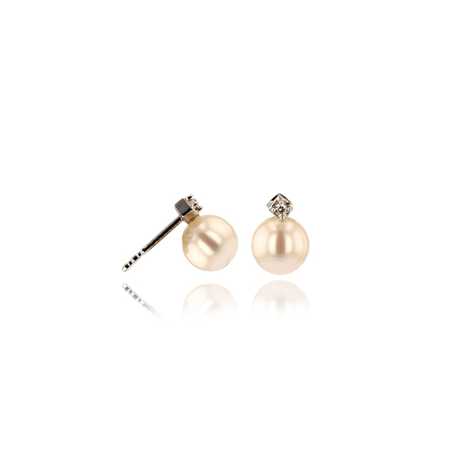 9ct White Gold Pearl Earrings - Image 2