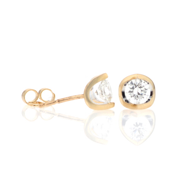 18ct Yellow Gold Diamond Earrings - Image 2