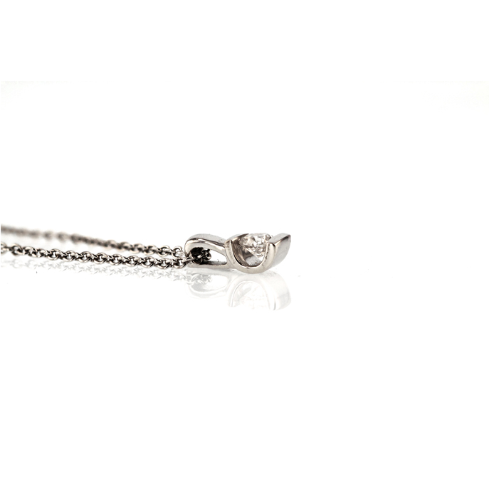 18ct White Gold Diamond Pendant - Image 2