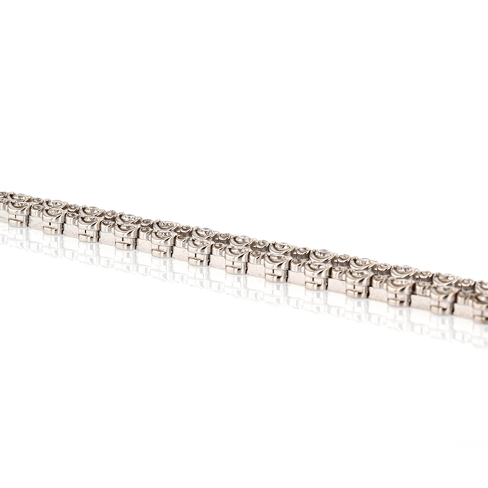 18ct White Gold Diamond Bracelet - Image 3