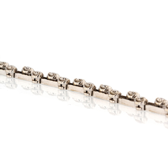 18ct White Gold Diamond Bracelet - Image 3