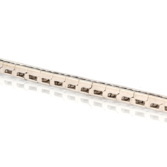 18ct White Gold Black Diamond Bracelet - Image 2