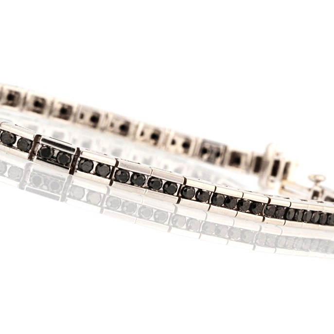 18ct White Gold Black Diamond Bracelet - Image 3