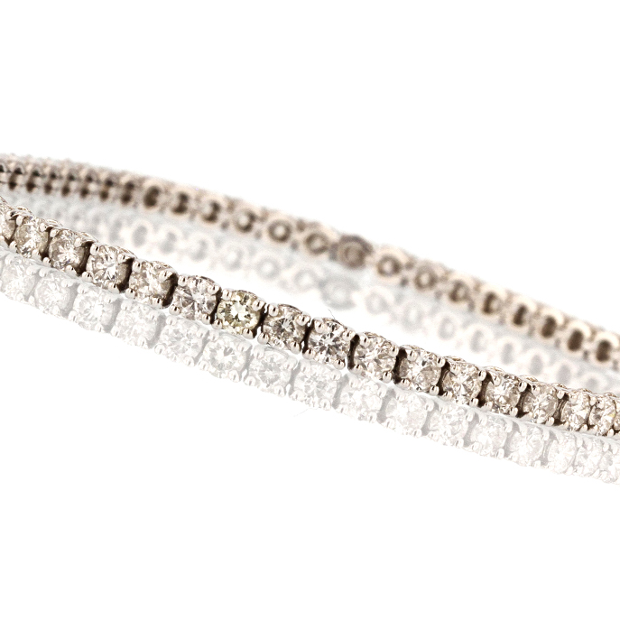 18ct White Gold Diamond Bracelet - Image 2