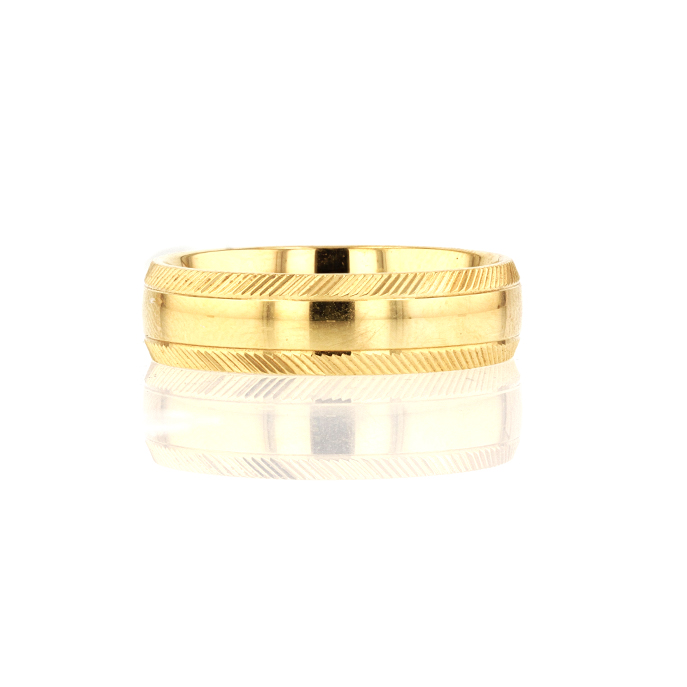 18ct Yellow Gold Gents Wedding Ring - Image 2