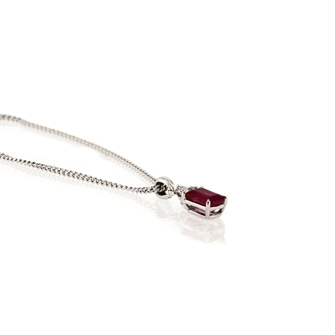 18ct White Gold Ruby and Diamond Pendant - Image 2