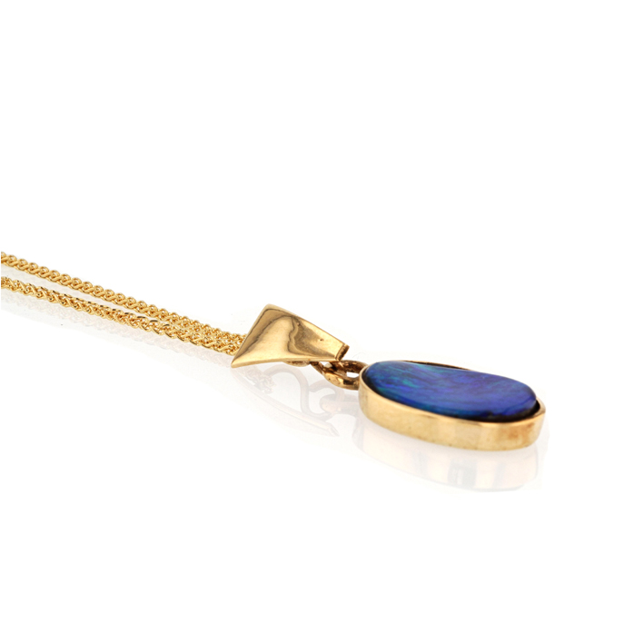 9ct Yellow Gold Opal Pendant - Image 2