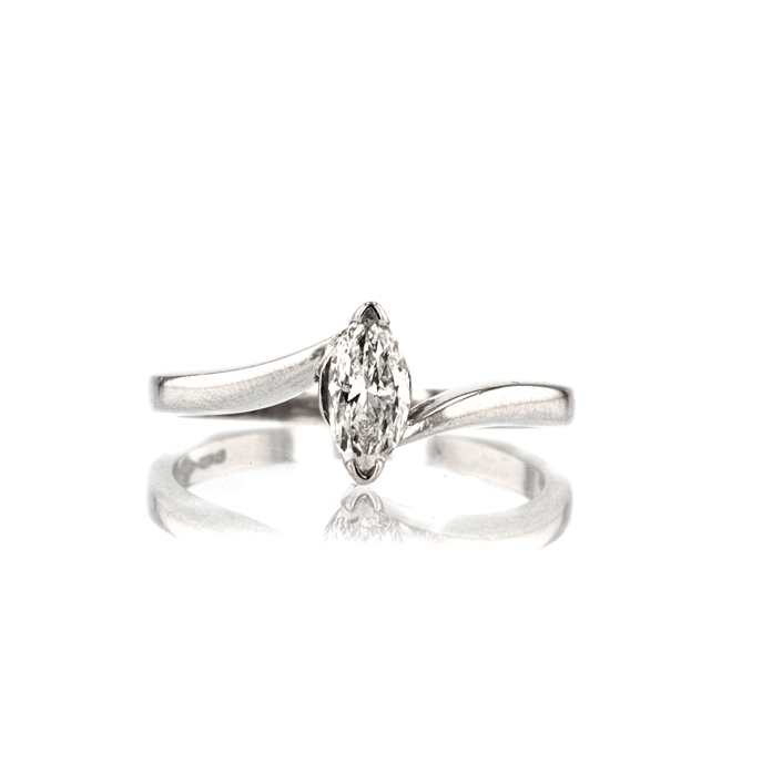 Platinum 0.33ct Diamond Ring - Image 2