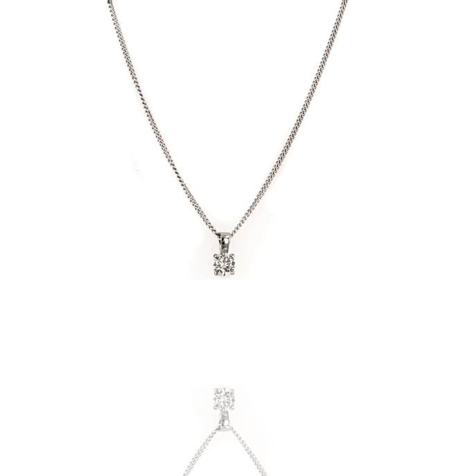 18ct White Gold Diamond Pendant