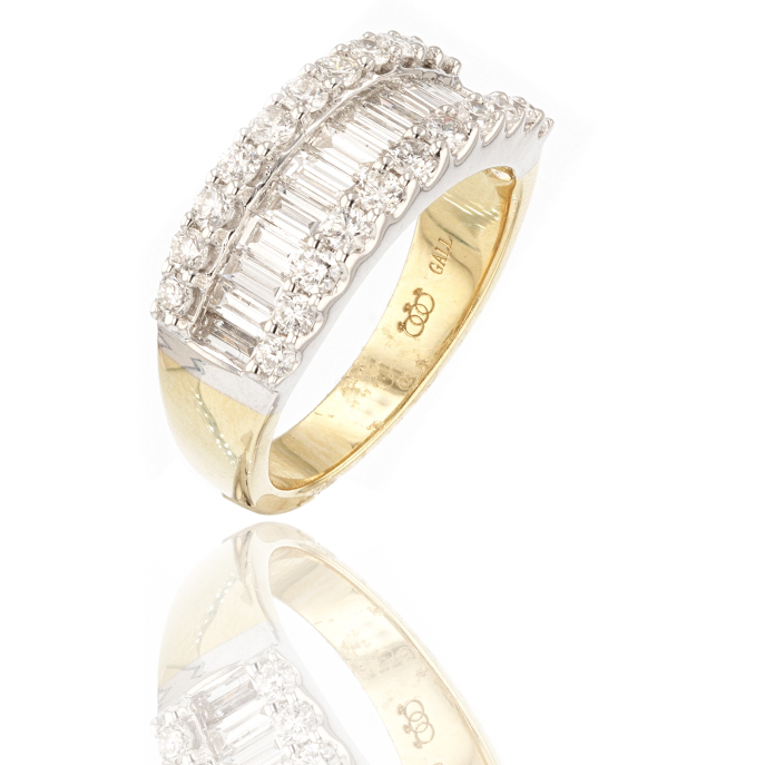 18ct Yellow Gold Diamond Ring