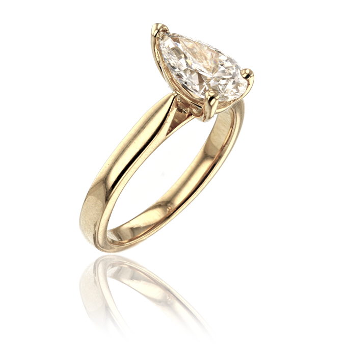 18ct Yellow Gold Lab Grown Diamond Ring