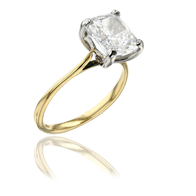 18ct Yellow Gold 3.01ct Lab Diamond Ring
