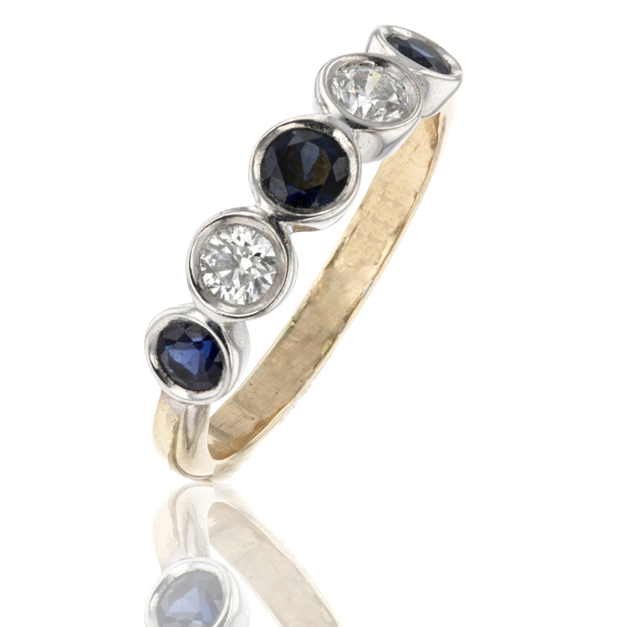 18ct Yellow Gold Sapphire and Diamond Ring