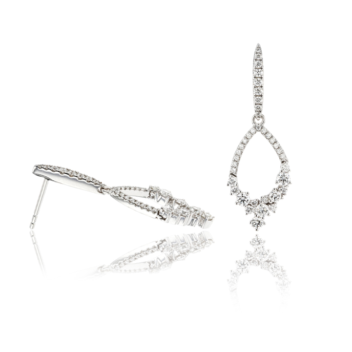 18ct White Gold Diamond Earrings - Image 2