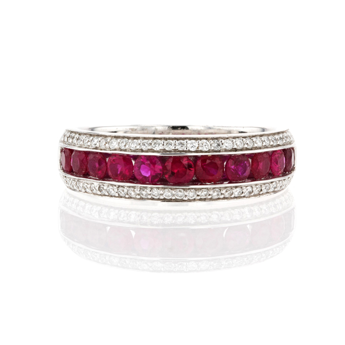 18ct White Gold Ruby and Diamond Ring - Image 2