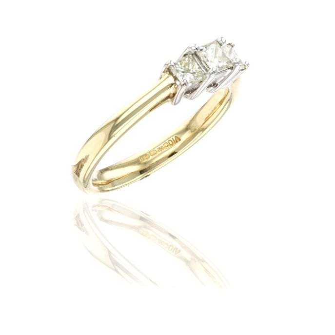 18ct Yellow Gold Diamond Ring 0.30ct