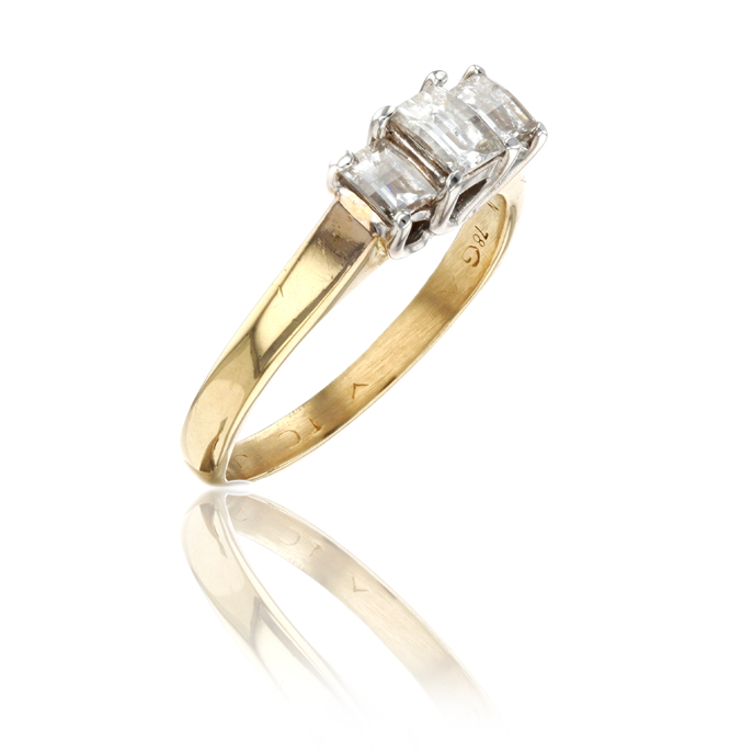 18ct Yellow Gold Diamond Ring 1.41ct