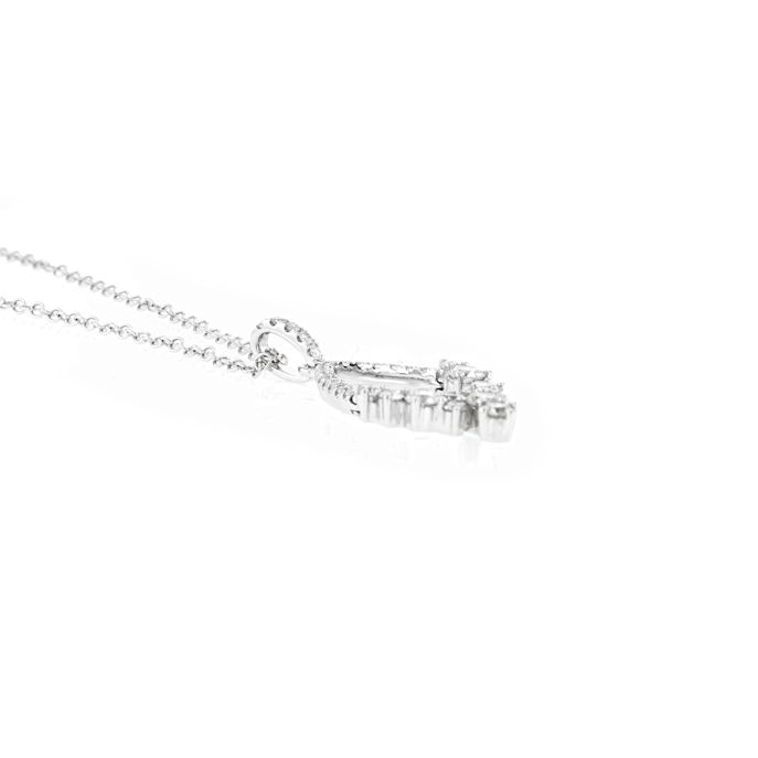18ct White Gold Diamond Pendant - Image 2