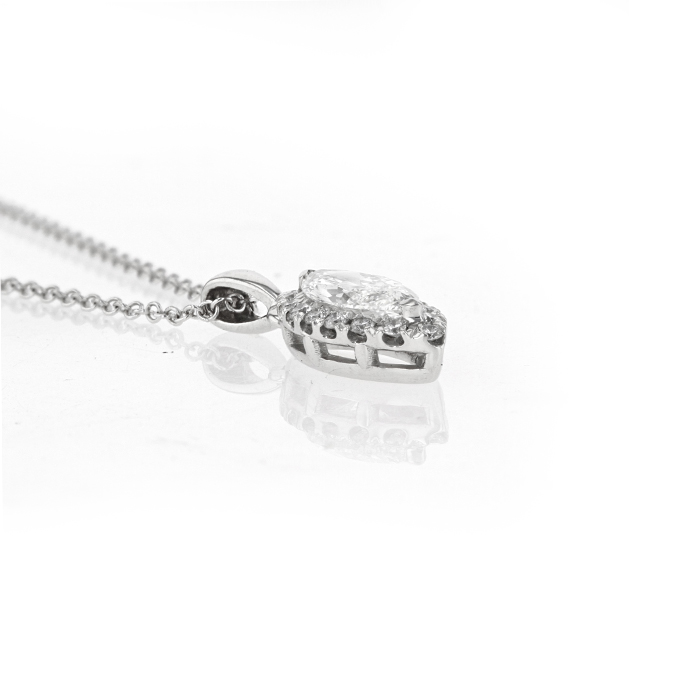18ct White Gold 0.76ct Lab Grown Diamond Pendant - Image 2