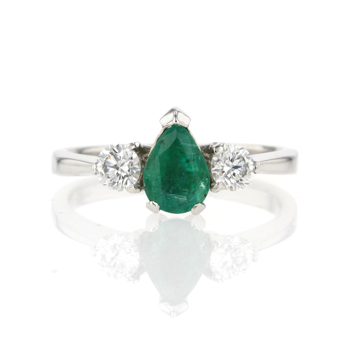 Platinum Emerald Ring - Image 2