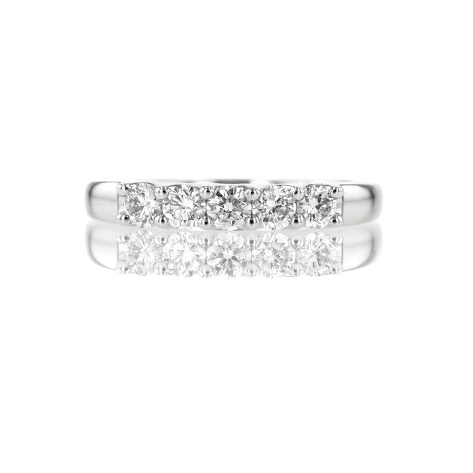 Platinum 0.49ct Diamond Ring - Image 2