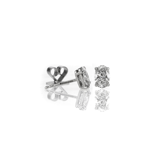 18ct White Gold 1.42ct Lab Grown Diamond Earrings - Image 2
