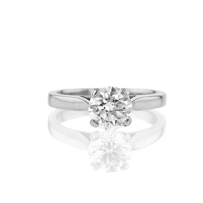 Engagement rings at Ian Gallacher Jewellers