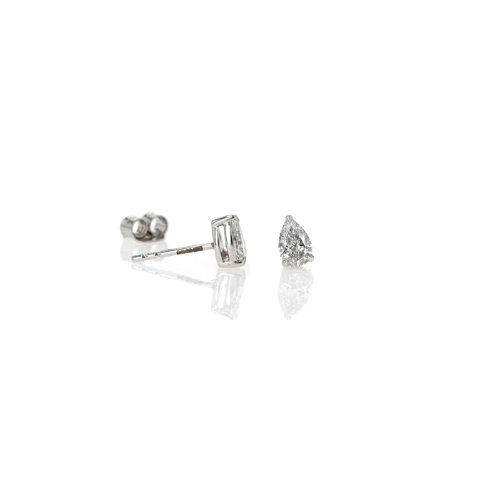 9ct White Gold 0.69ct Lab Grown Diamond Stud Earrings - Image 2