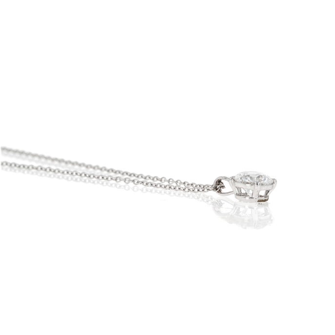9ct white gold 0.90ct Lab Grown Diamond Pendant. - Image 2
